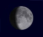 zunehmender Mond/wp-content/plugins/mondphasen/img/m11.png